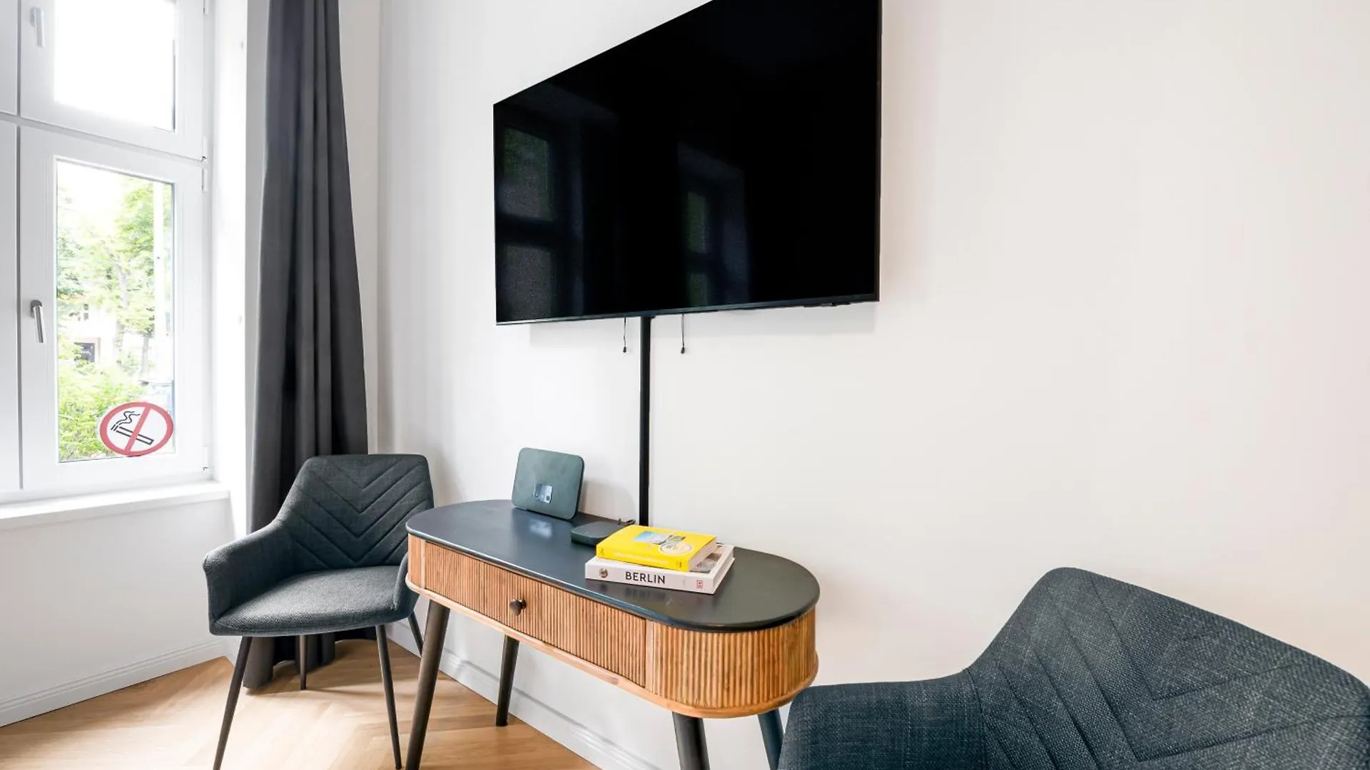 The Bornholmer - 2 Schlafzimmer Ein Whzimmer, Gruppen- & Familienfreundlich Bis 8 Personen Berlín