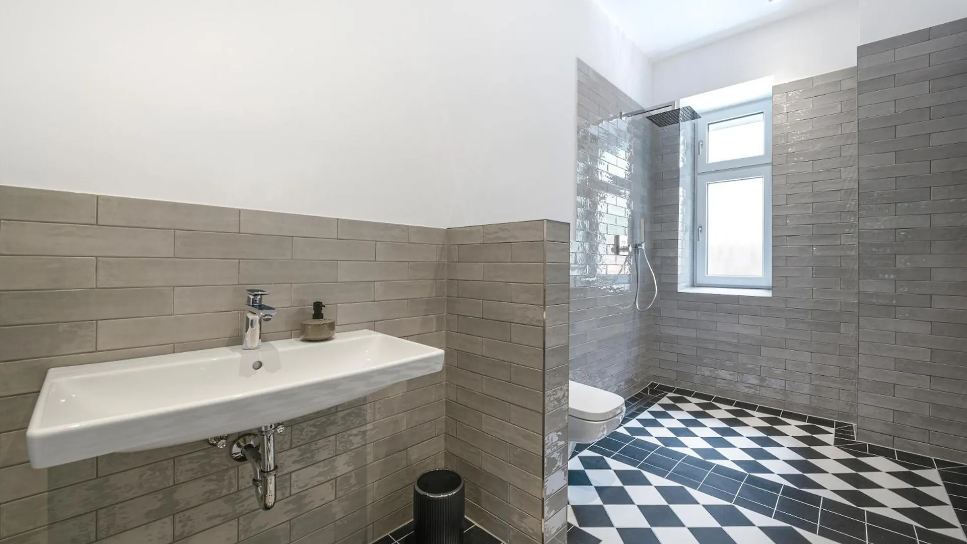 The Bornholmer - 2 Schlafzimmer Ein Whzimmer, Gruppen- & Familienfreundlich Bis 8 Personen Апартаменты Берлин